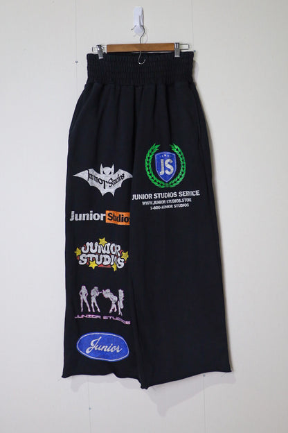 BLACK JS SWEATS